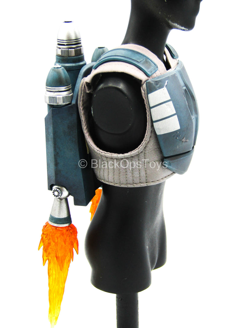 Load image into Gallery viewer, Star Wars - Death Watch Mando - Chest Armor w/Magnetic Jetpack
