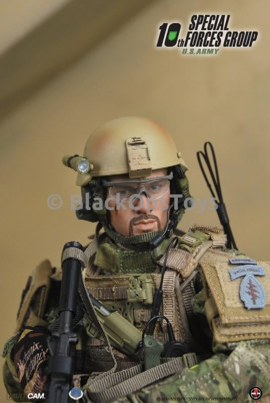 Load image into Gallery viewer, Soldier Story US Army 10th SFG Special Forces Pistol &amp; Holster Set
