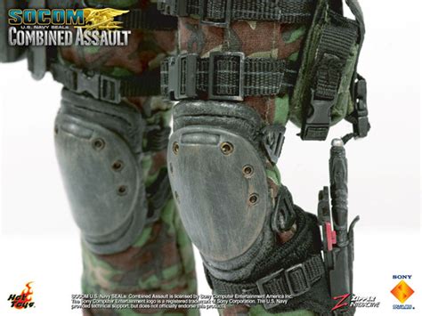 Load image into Gallery viewer, Limited Edition SOCOM US Navy Seal Commander Specter #058 - MINT IN BOX
