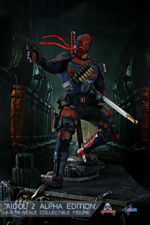Load image into Gallery viewer, Deathstroke - Green &amp; Gold Knife w/Sheath
