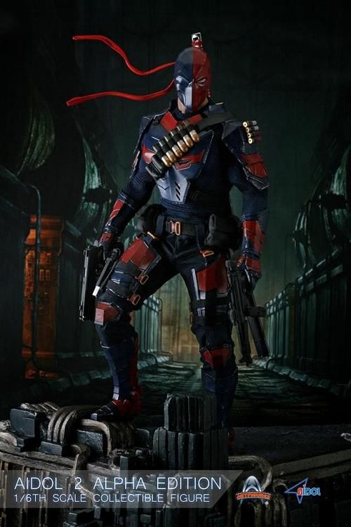Deathstroke - Green & Gold Knife w/Sheath