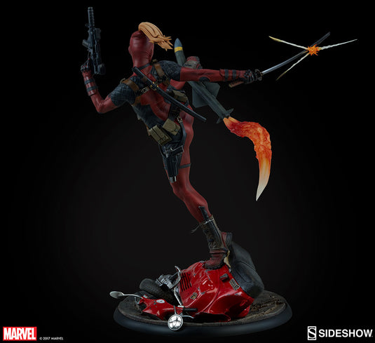 Lady Deadpool Premium Format Exclusive - MINT IN BOX