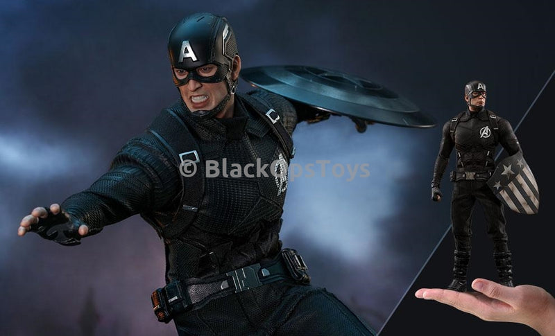 Load image into Gallery viewer, Captain America Toys Fair Exclusive Concept Art Version Sixth Scale Figure Mint in Box
