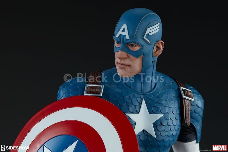 Load image into Gallery viewer, Comic Book Captain America - MINT IN BOX
