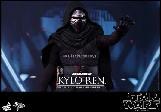 Star Wars Episode VII - Kylo Ren - Gloved Hands w/Wrist Pins