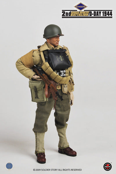 Load image into Gallery viewer, WWII - US 2nd Ranger Infantry Battalion D-Day 1944 - MINT IN BOX
