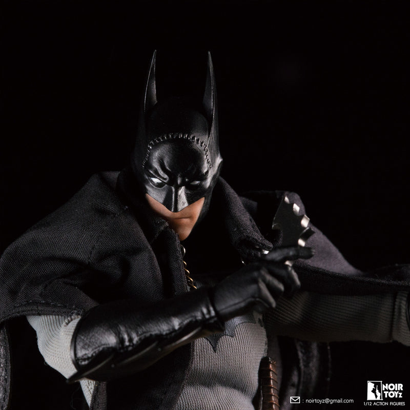 Load image into Gallery viewer, 1/12 - Hero Series - 19th Century Dark Knight Deluxe Edition - MINT IN BOX
