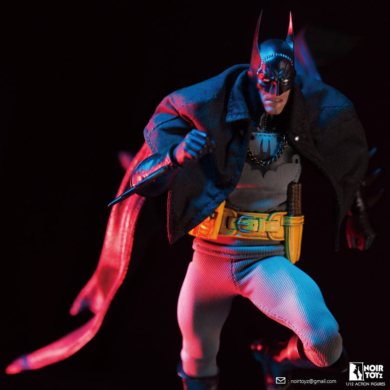 Load image into Gallery viewer, 1/12 - 19th Century Dark Knight - Black Wired Cape
