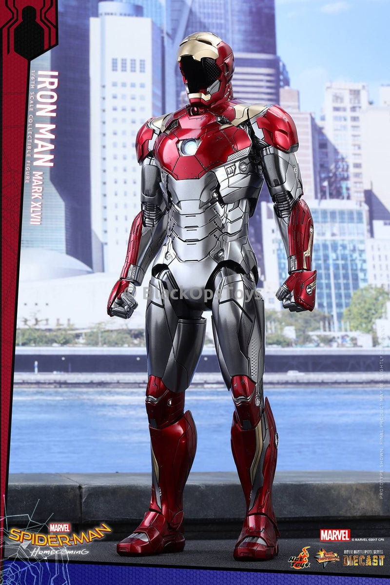 Load image into Gallery viewer, Hot Toys Diecast Spider-Man Homecoming Iron Man Mark XLVII Mint in Box
