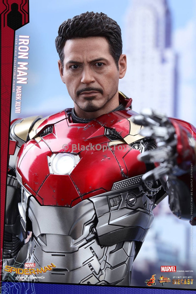 Load image into Gallery viewer, Hot Toys Diecast Spider-Man Homecoming Iron Man Mark XLVII Mint in Box
