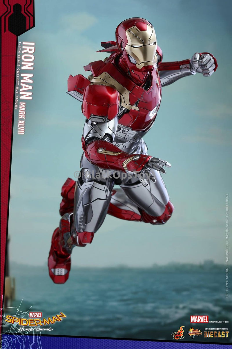 Load image into Gallery viewer, Hot Toys Diecast Spider-Man Homecoming Iron Man Mark XLVII Mint in Box
