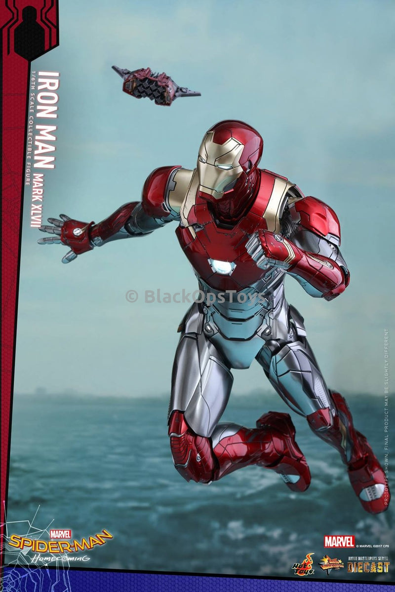 Load image into Gallery viewer, Hot Toys Diecast Spider-Man Homecoming Iron Man Mark XLVII Mint in Box
