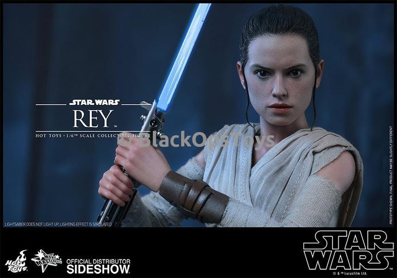 Load image into Gallery viewer, Star Wars The Force Awakens 1/6th scale Rey and BB-8 Blue Lightsaber
