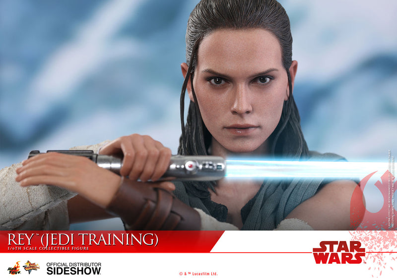 Load image into Gallery viewer, Star Wars - Rey Jedi Training - MINT IN OPEN BOX

