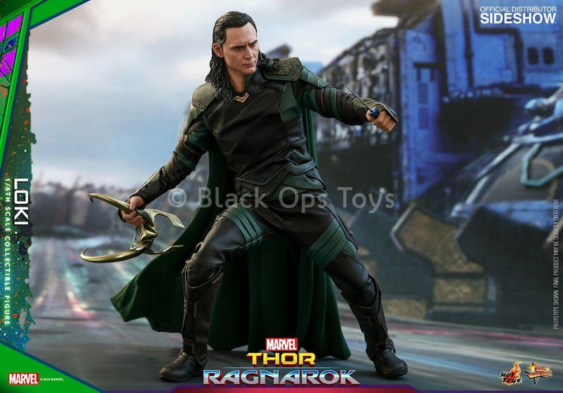 Load image into Gallery viewer, Thor Ragnarok - Loki - Wrist Bracers
