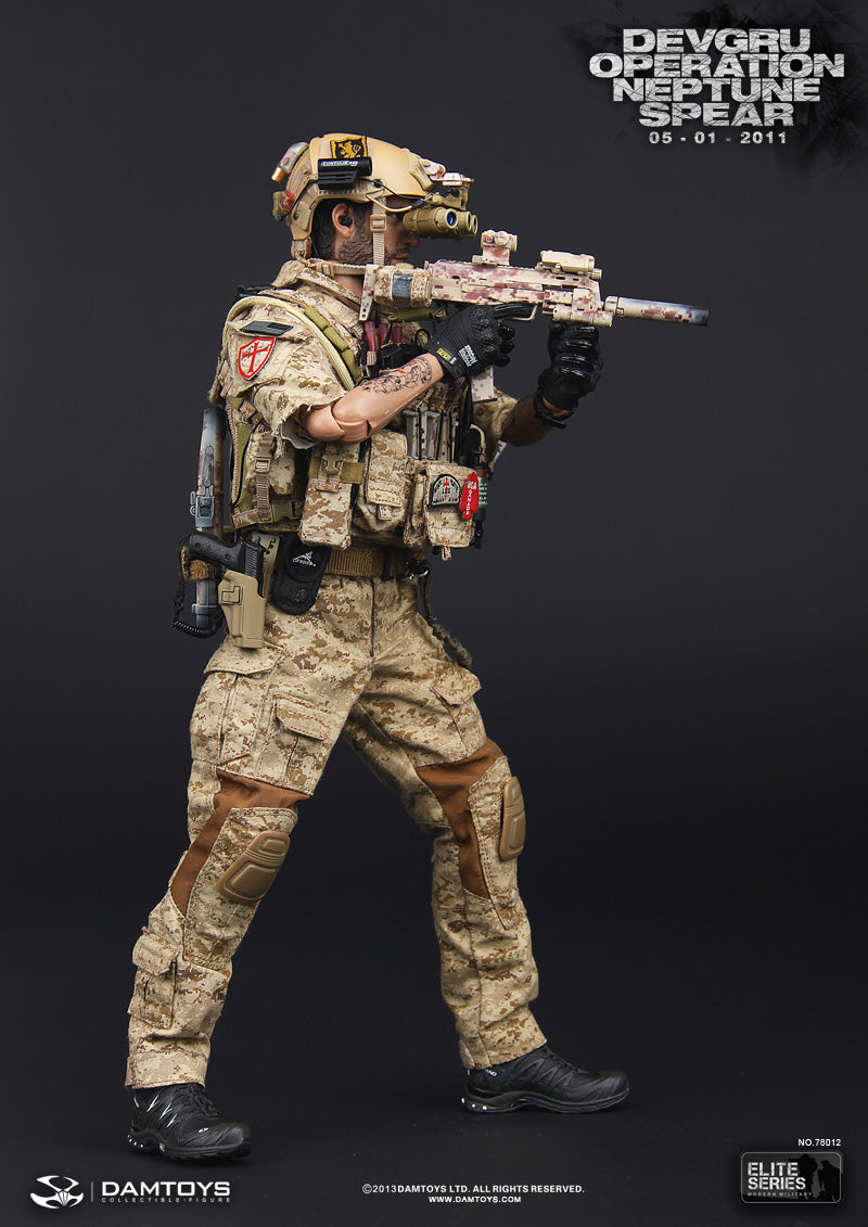 Load image into Gallery viewer, US DEVGRU Op. NS - AOR-1 Camo MOLLE Chest Rig w/Pouch Set
