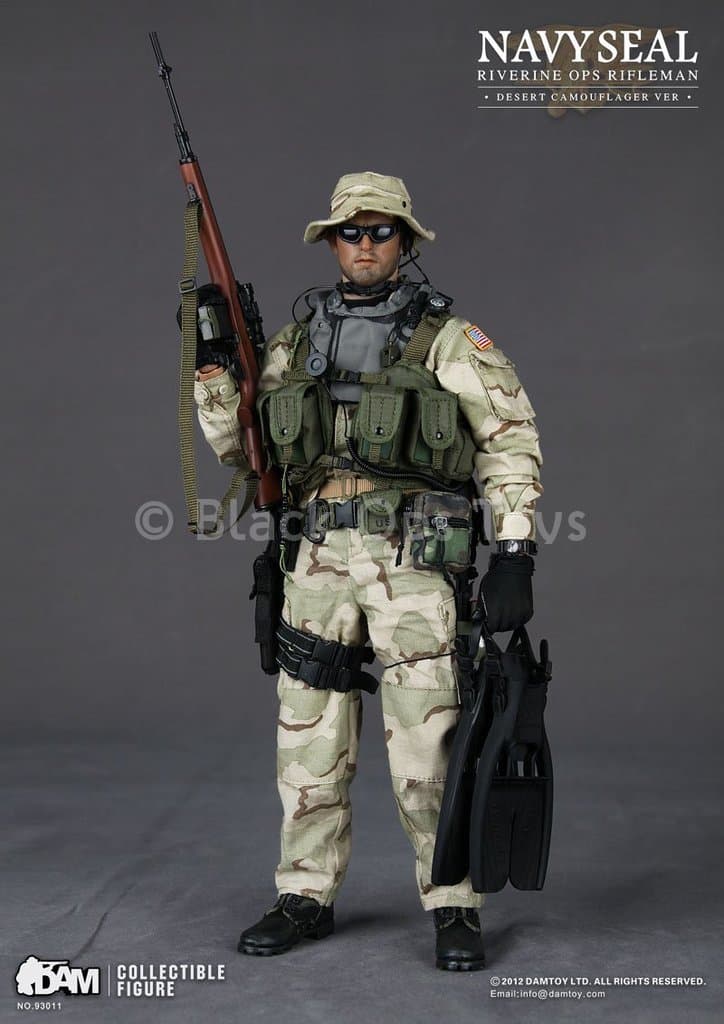 Load image into Gallery viewer, Riverine Ops Rifleman - Desert Camo Version - MINT IN BOX
