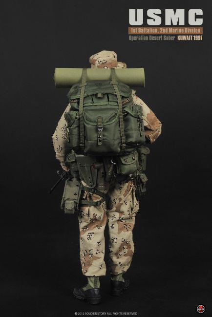 Load image into Gallery viewer, Kuwait 1991 - USMC - OD Green Canteen &amp; Pouch Set
