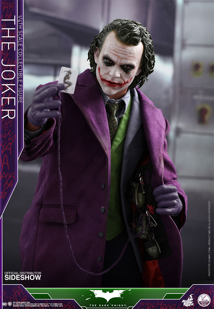 Load image into Gallery viewer, 1/4 scale - The Dark Knight - Joker - Exclusive Edition - MINT IN BOX
