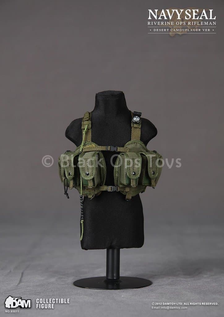 Load image into Gallery viewer, Riverine Ops Rifleman - Desert Camo Version - MINT IN BOX
