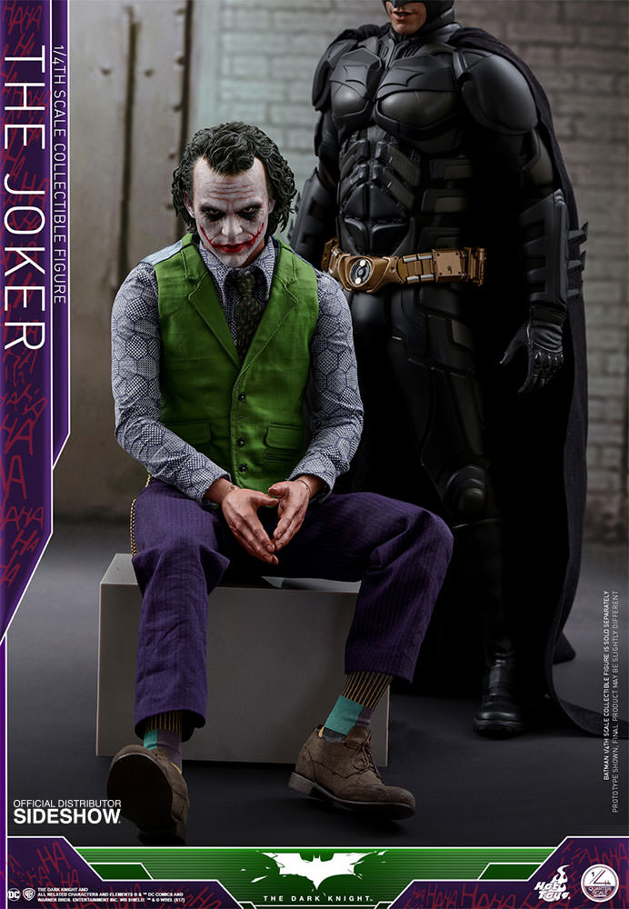 Load image into Gallery viewer, 1/4 scale - The Dark Knight - Joker - Exclusive Edition - MINT IN BOX
