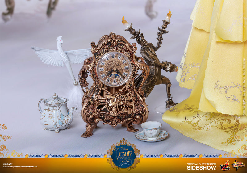 Load image into Gallery viewer, Beauty &amp; The Beast - Belle - Chip w/Saucer
