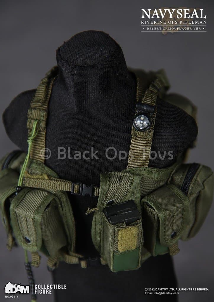 Load image into Gallery viewer, Riverine Ops Rifleman - Desert Camo Version - MINT IN BOX
