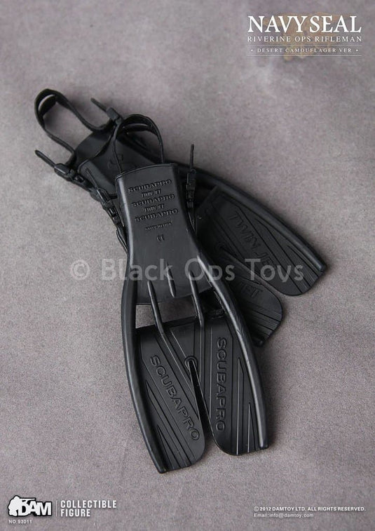 Riverine Ops Rifleman - Desert Camo Version - MINT IN BOX