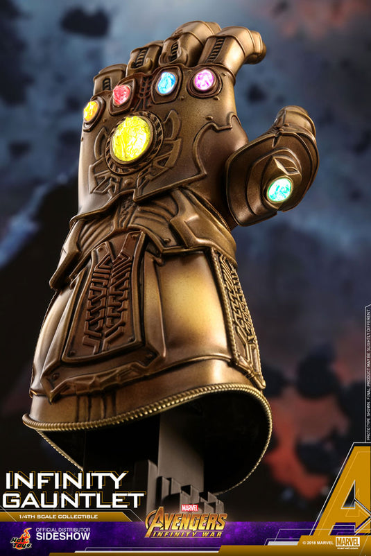 1/4 scale - Avengers - Infinity Gauntlet - MINT IN BOX