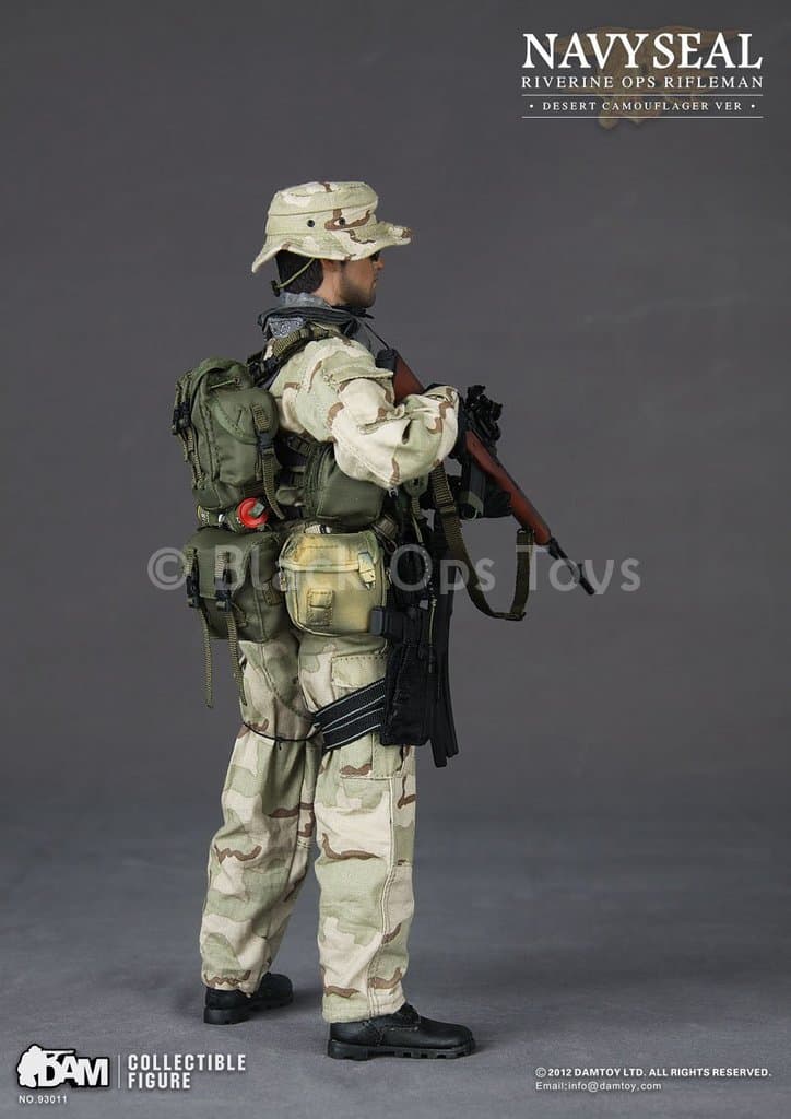 Load image into Gallery viewer, Riverine Ops Rifleman - Desert Camo Version - MINT IN BOX
