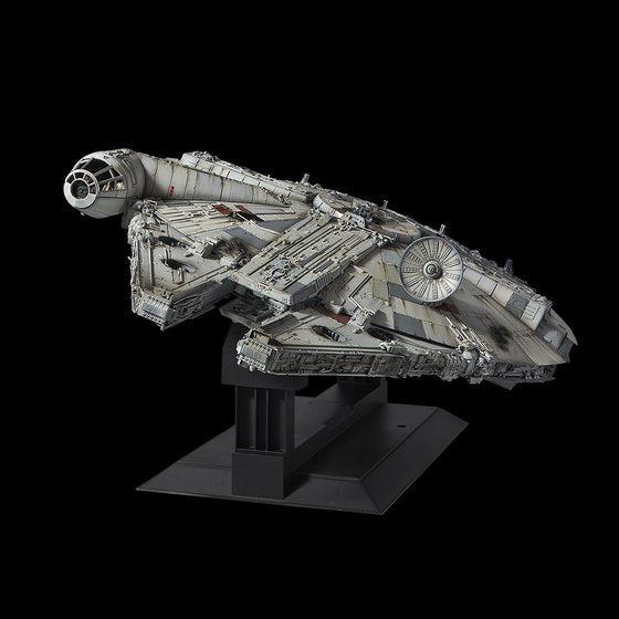 Load image into Gallery viewer, 1/72 - Star Wars - Perfect Grade Millennium Falcon Model Kit - MINT IN BOX
