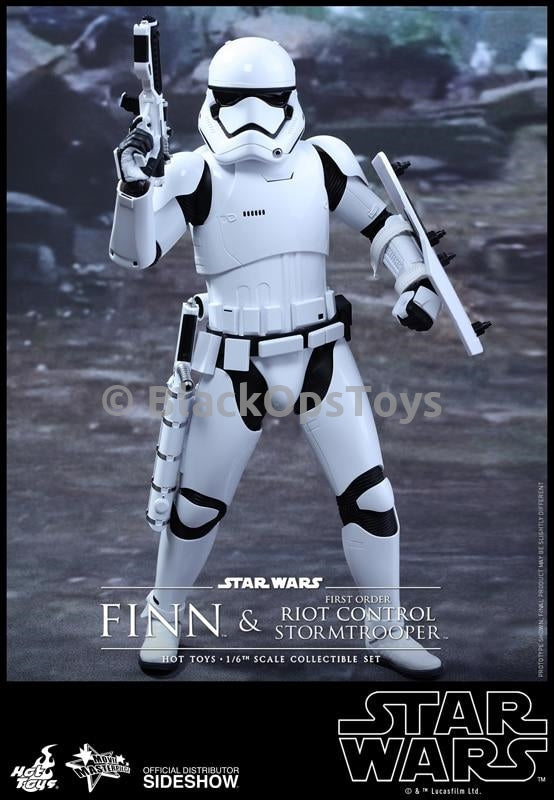 Load image into Gallery viewer, Star Wars - Crowd Control Storm Trooper - F-11D Blaster Rifle
