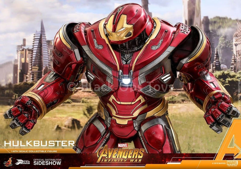 Load image into Gallery viewer, Avengers: Infinity War - Hulkbuster Power Pose - MINT IN BOX
